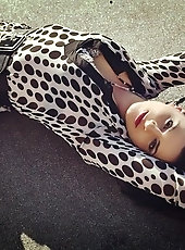 SuTho69 Deep In My Throat