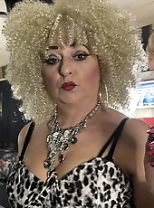 I love my wife and her smoking hot body is always turning me on