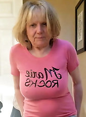 Pinup babe has no panties in front of mirror Retro Vintage N