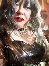 A juicy fat pink pussy gets hammered by a huge cock